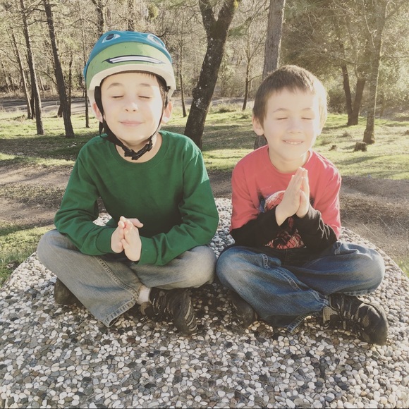 Meet Your Posher - Picture 5 of 8